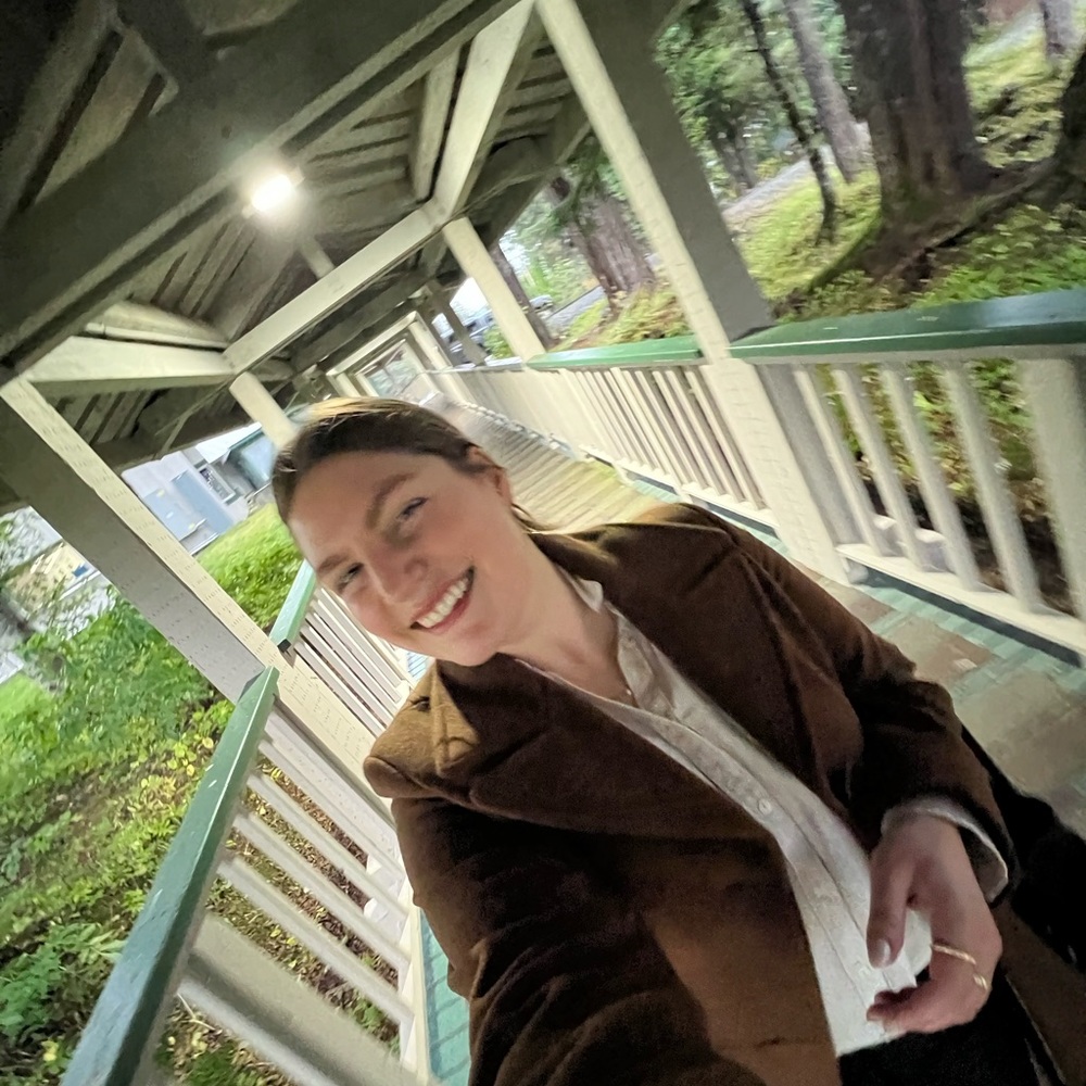 Meet your Posher, Melissa